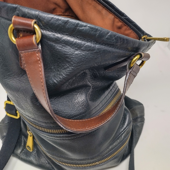 Fossil Explorer Fold Over Messenger - Picture 7 of 12